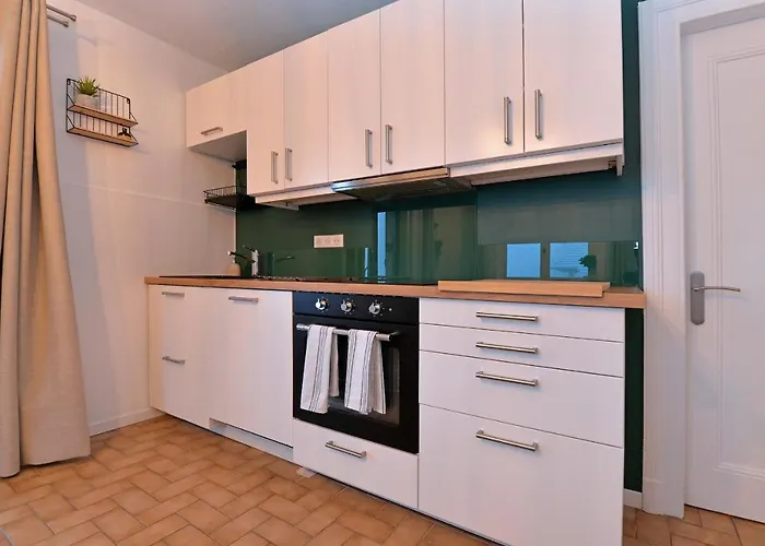 A L'oree Du Bois Apartment *